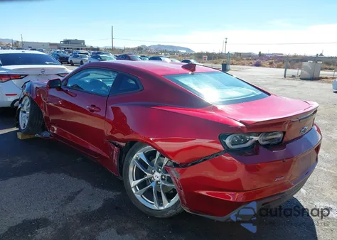 2021 Chevrolet Camaro Rwd Lt1 z USA, uszkodzony, nr VIN 1G1FE1R76M0102158